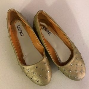 Bartley Mischka Gold Shimmer Size 2